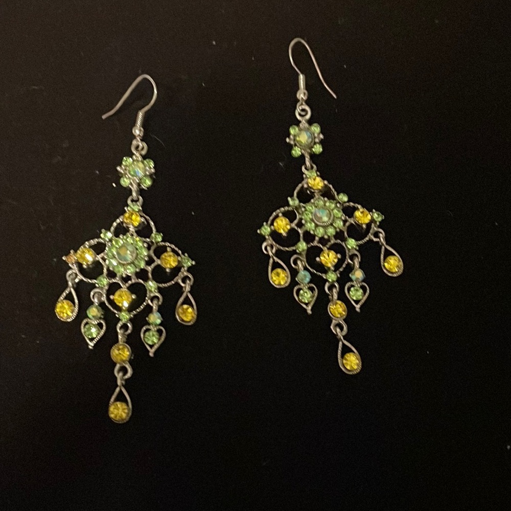 Crystal drop earrings